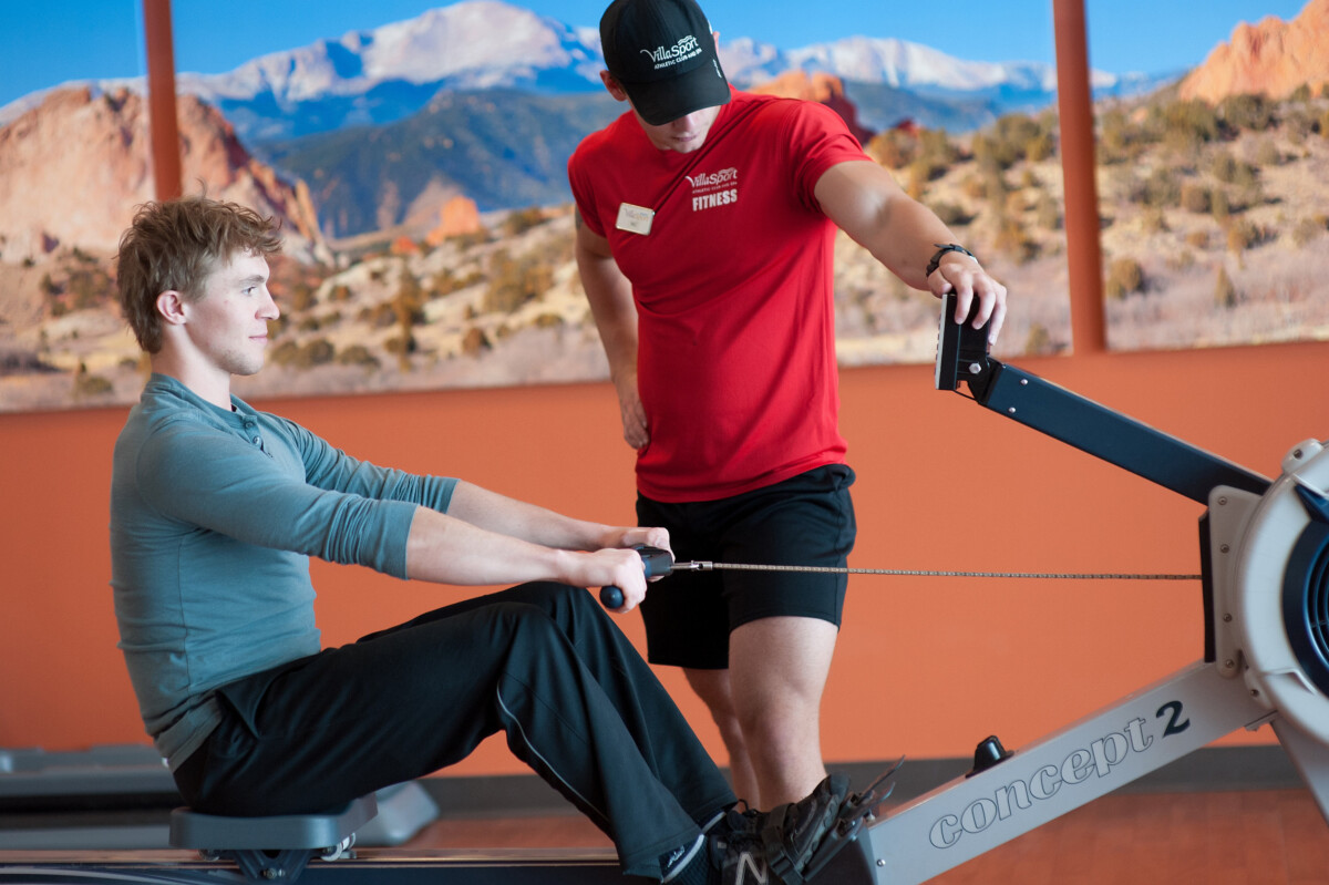 Visalia Personal Trainer : Personal Training Visalia : Personal Training Studio Visalia CA, Gym Visalia Effects-of-hiring-mentors-and-fitness-coaches How to become better with fitness experts? 